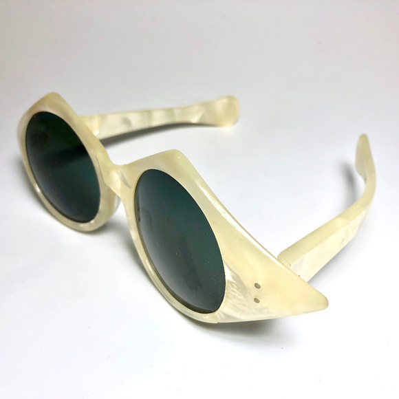 1960s French Pearlized Oval Sunglasses - Picture 3 of 6